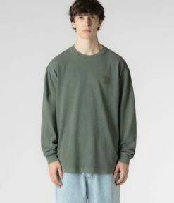 Carhartt Vista Long Sleeve T-Shirt - Smoke Green -FLATSPOT Sales carhartt vista long sleeve t shirt smoke green model 1 7a623597 82f0 4646 b688 ca424855eeb1
