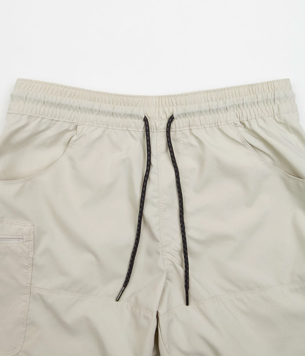 Columbia Coral Ridge Shorts - Dark Stone 6 Columbia Coral Ridge Shorts - Dark Stone - Image 4