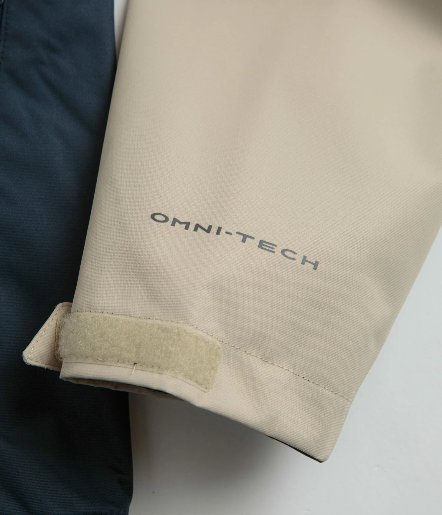 Columbia Hikebound Jacket - Ancient Fossil / Collegiate Navy 7 Columbia Hikebound Jacket - Ancient Fossil / Collegiate Navy - Image 5