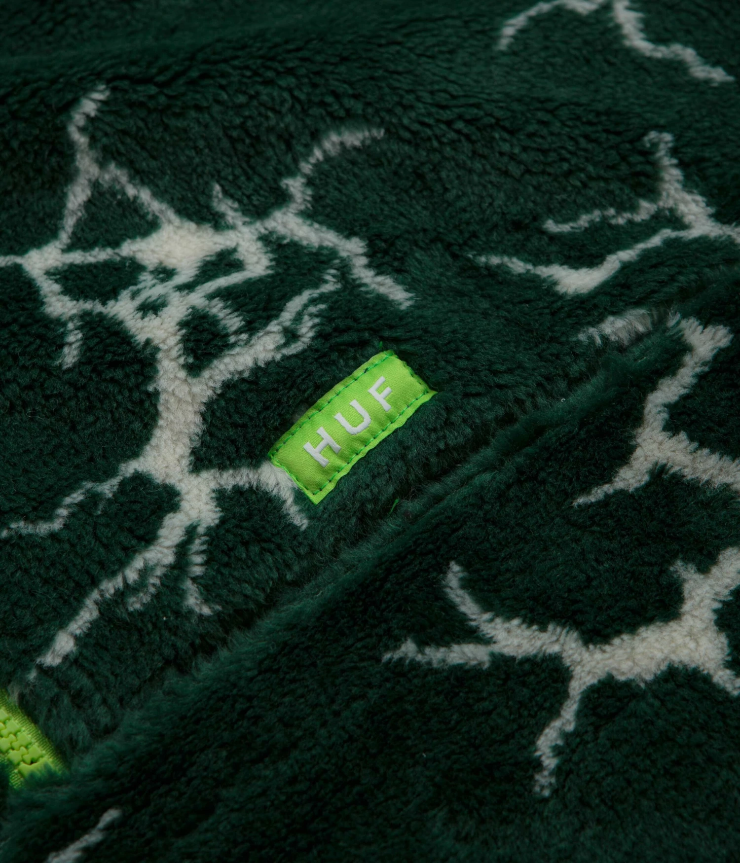 HUF Quake Sherpa 1/4 Zip Fleece - Forest Green 5 HUF Quake Sherpa 1/4 Zip Fleece - Forest Green - Image 3