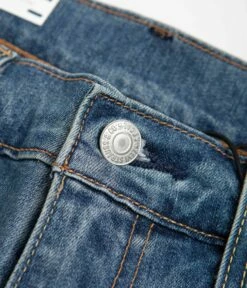 Levi's® Red Tab™ 405 Standard Shorts - Pengiun Pal -FLATSPOT Sales levi s red tab 405 standard shorts pengiun pal 5