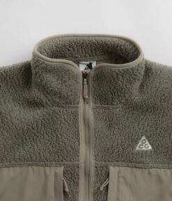 Nike ACG Arctic Wolf Full Zip Fleece - Khaki / Light Iron Ore / Summit White 14 Nike ACG Arctic Wolf Full Zip Fleece - Khaki / Light Iron Ore / Summit White -FLATSPOT Sales nike acg arctic wolf full zip fleece khaki light iron ore summit white 6