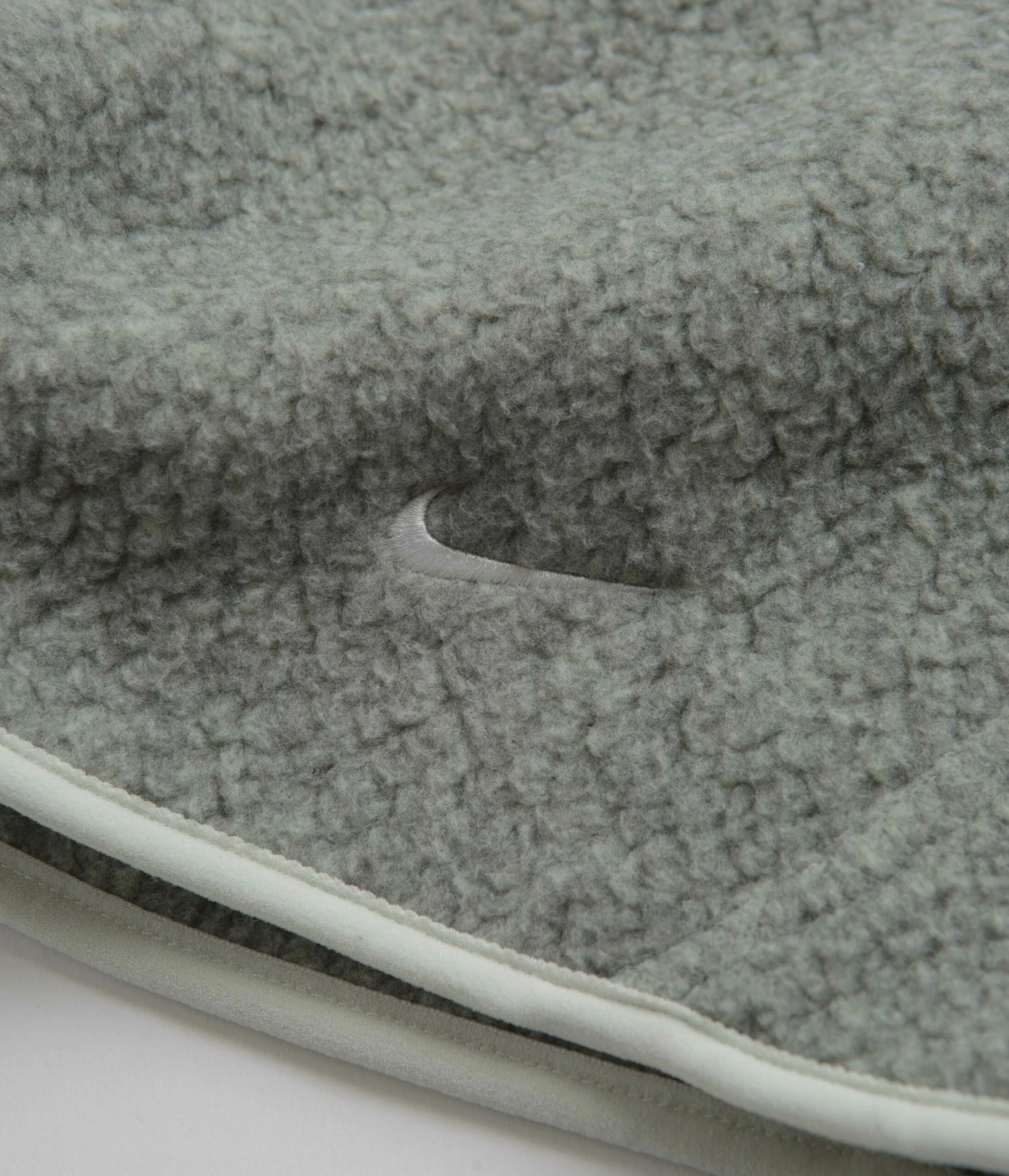 Nike ACG Womens Arctic Wolf Fleece Vest - Sea Glass / Bicoastal / Summit White 9 Nike ACG Womens Arctic Wolf Fleece Vest - Sea Glass / Bicoastal / Summit White - Image 7