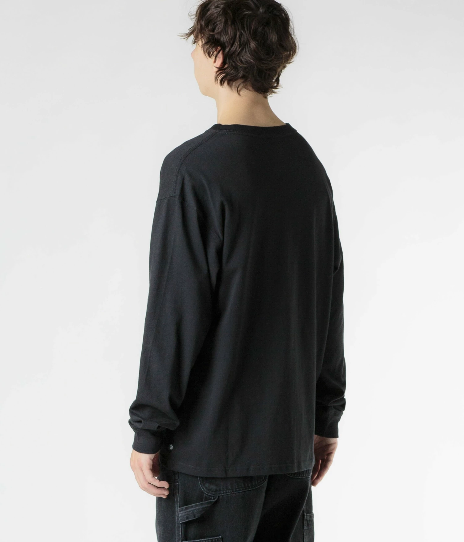 Nike SB Essentials Long Sleeve T-Shirt - Black 8 Nike SB Essentials Long Sleeve T-Shirt - Black - Image 6