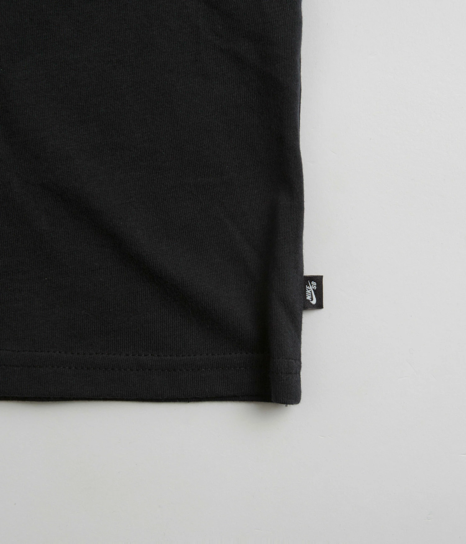 Nike SB Essentials T-Shirt - Black 5 Nike SB Essentials T-Shirt - Black - Image 3