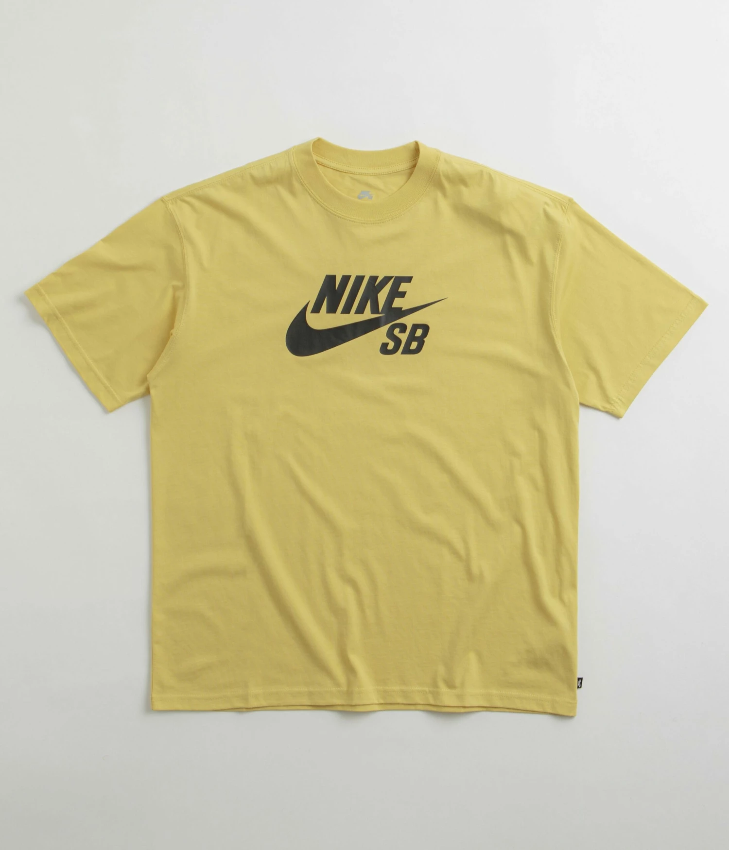 Nike SB Large Logo T-Shirt - Saturn Gold 3 Nike SB Large Logo T-Shirt - Saturn Gold