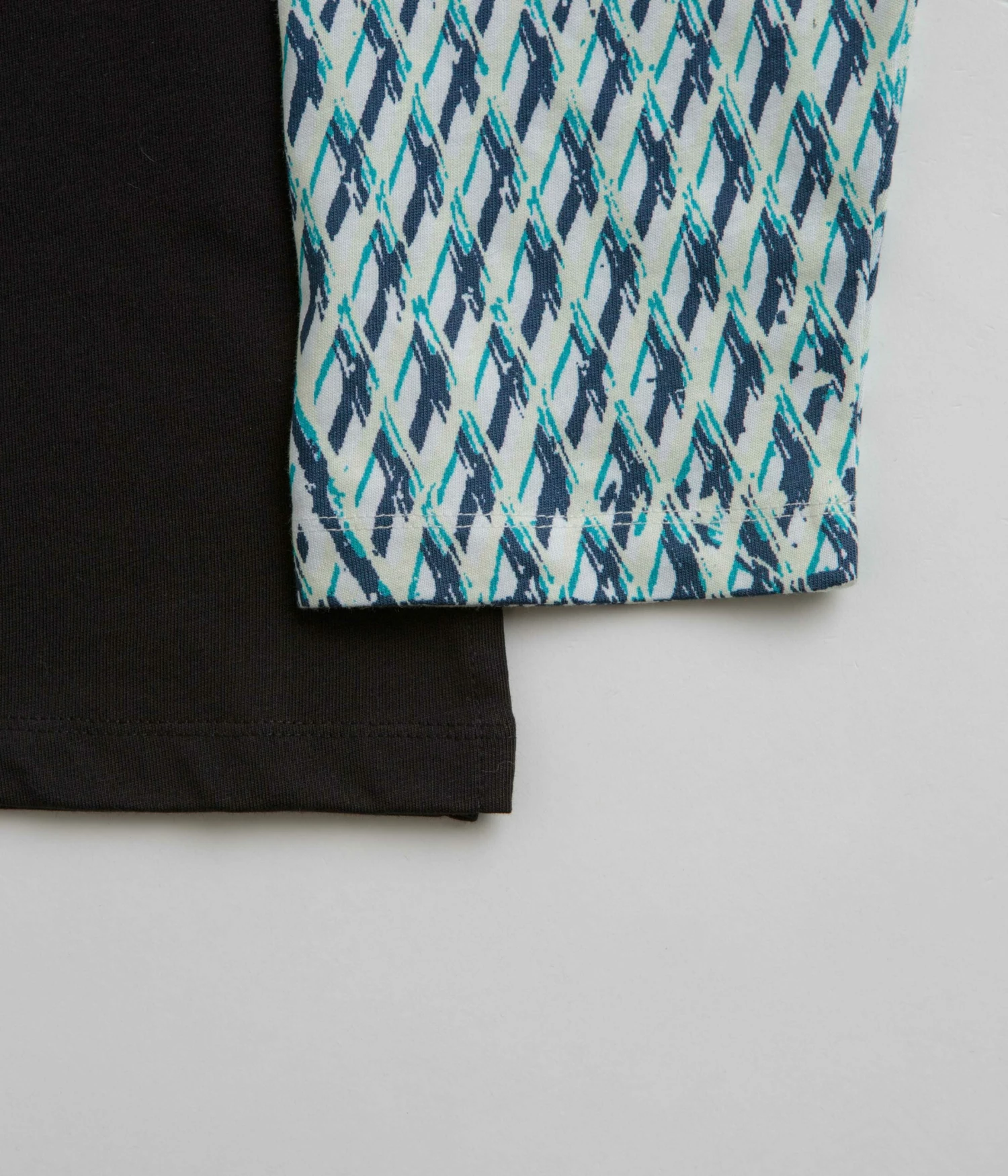 PACCBET Mesh Long Sleeve T-Shirt - Camo 6 PACCBET Mesh Long Sleeve T-Shirt - Camo - Image 4