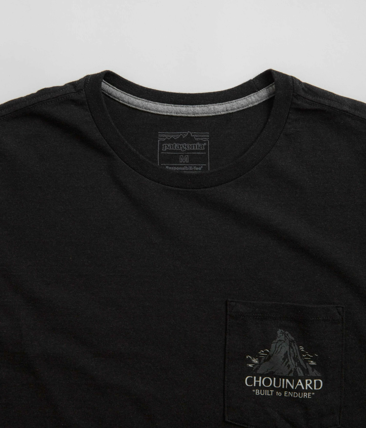 Patagonia Chouinard Crest Pocket Responsibili-Tee T-Shirt - Ink Black 6 Patagonia Chouinard Crest Pocket Responsibili-Tee T-Shirt - Ink Black - Image 4