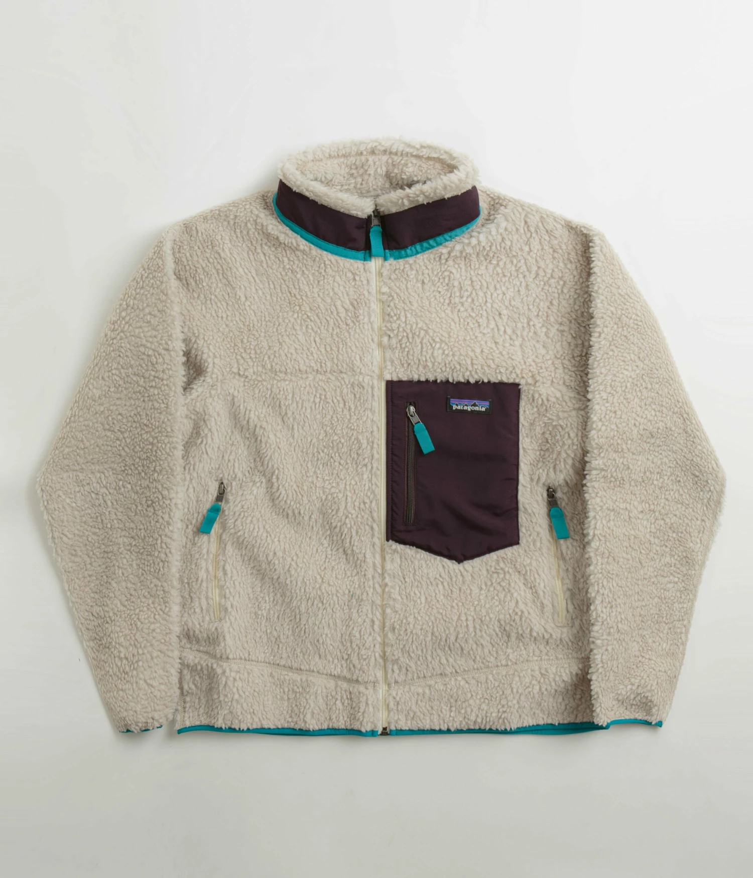 Patagonia Classic Retro-X Jacket - Natural / Obsidian Plum 3 Patagonia Classic Retro-X Jacket - Natural / Obsidian Plum