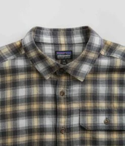 Patagonia Cotton In Conversion Fjord Flannel Shirt - Beach Day: Sandy Melon -FLATSPOT Sales patagonia cotton in conversion fjord flannel shirt beach day sandy melon 4
