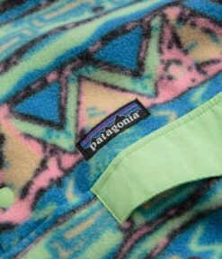 Patagonia Lightweight Synchilla Snap-T Fleece - High Hopes Geo: Salamander Green 8 Patagonia Lightweight Synchilla Snap-T Fleece - High Hopes Geo: Salamander Green -FLATSPOT Sales patagonia lightweight synchilla snap t fleece high hopes geo salamander green 3